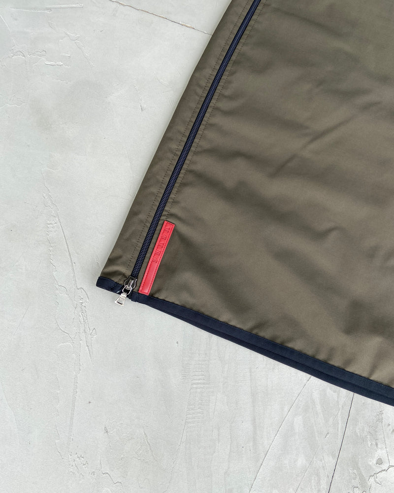 PRADA SPORT KHAKI NYLON ZIPPER SKIRT - M/L