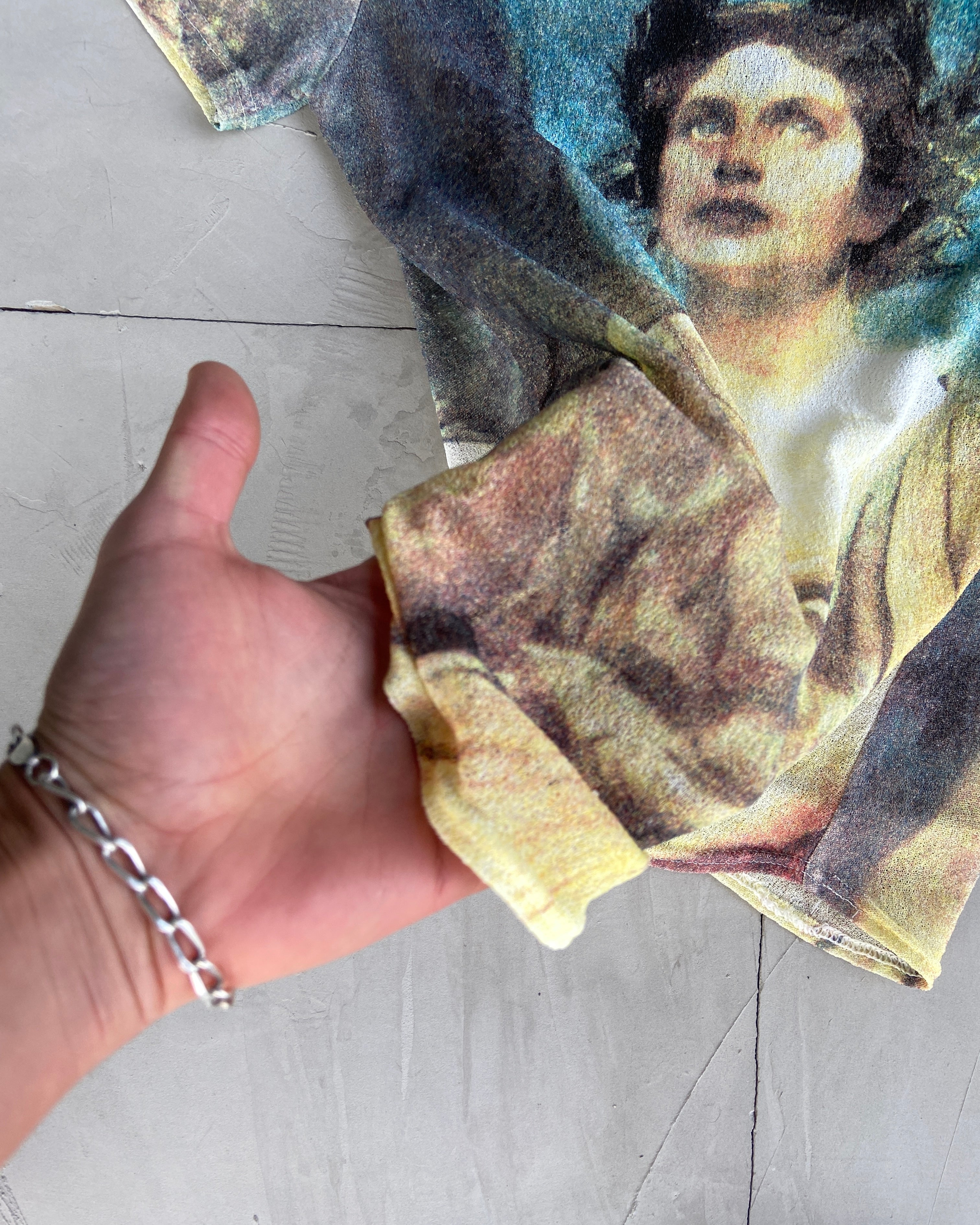 2000'S GRAPHIC MESH TOP - M