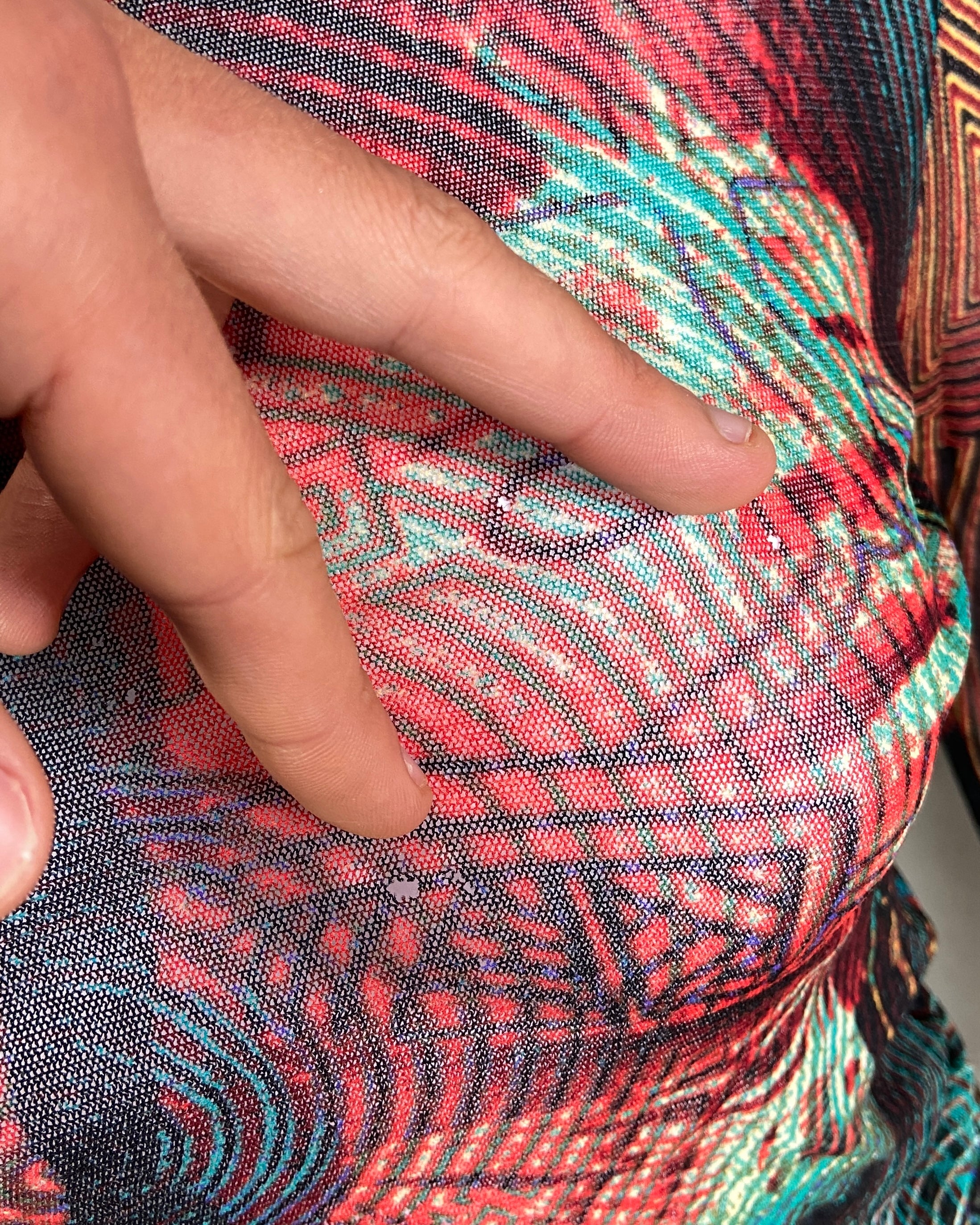 JEAN PAUL GAULTIER AW1996 GRAPHIC FACES MESH TOP - M