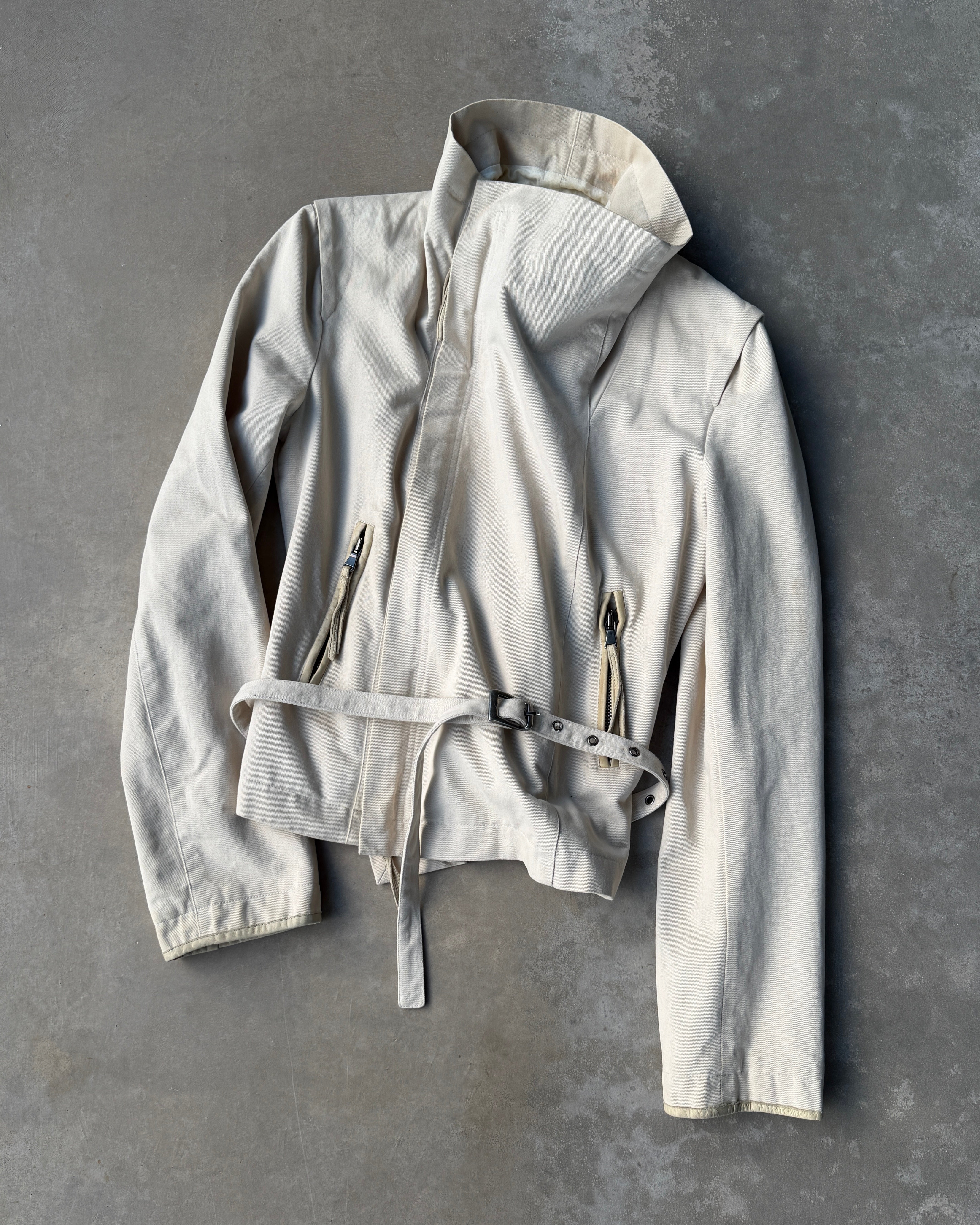 Patrizia Pepe Asymmetric Cotton Jacket – M-on a concrete background