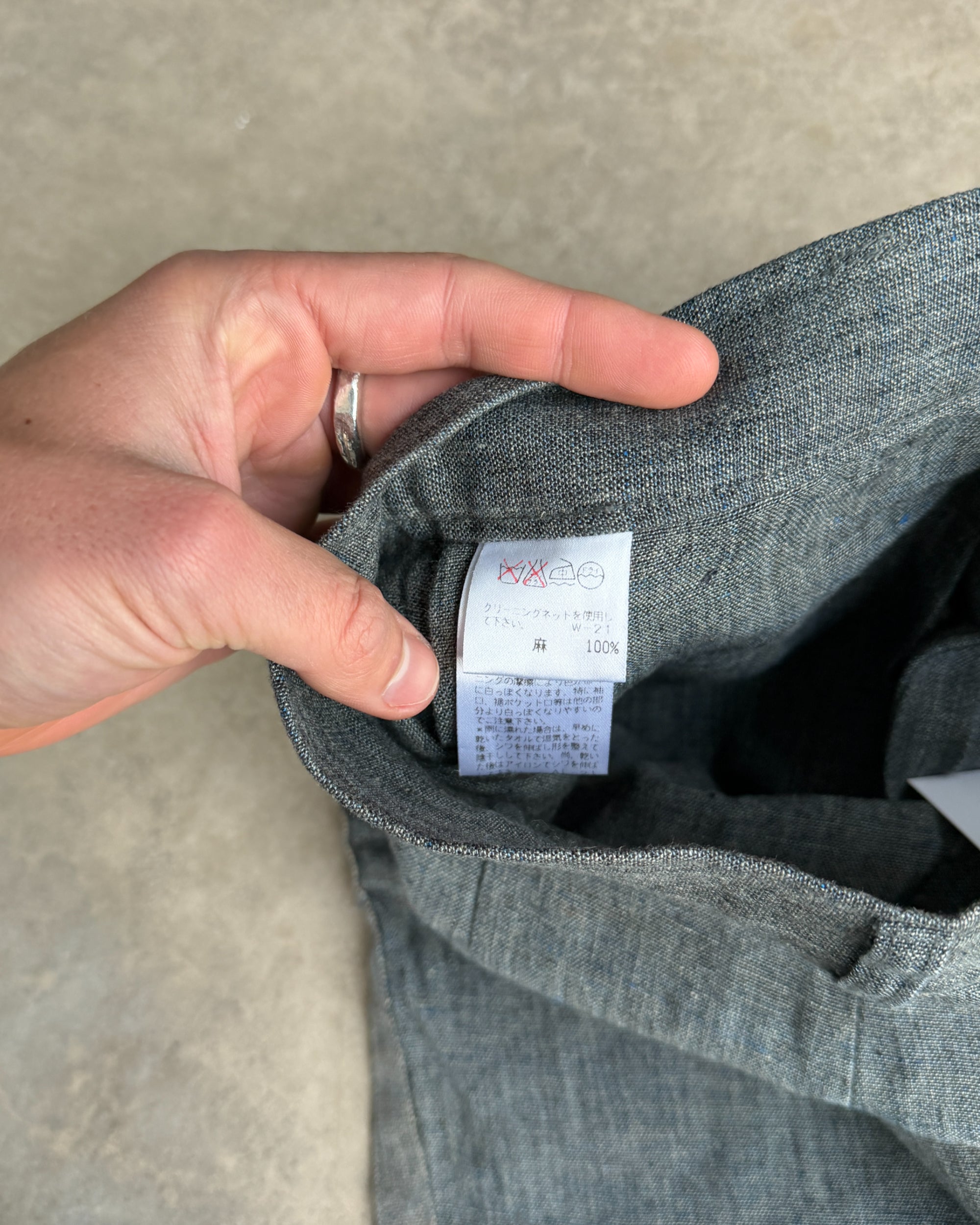 Issey Miyake SS2009 Linen Sailor Trousers – W26-on a concrete background