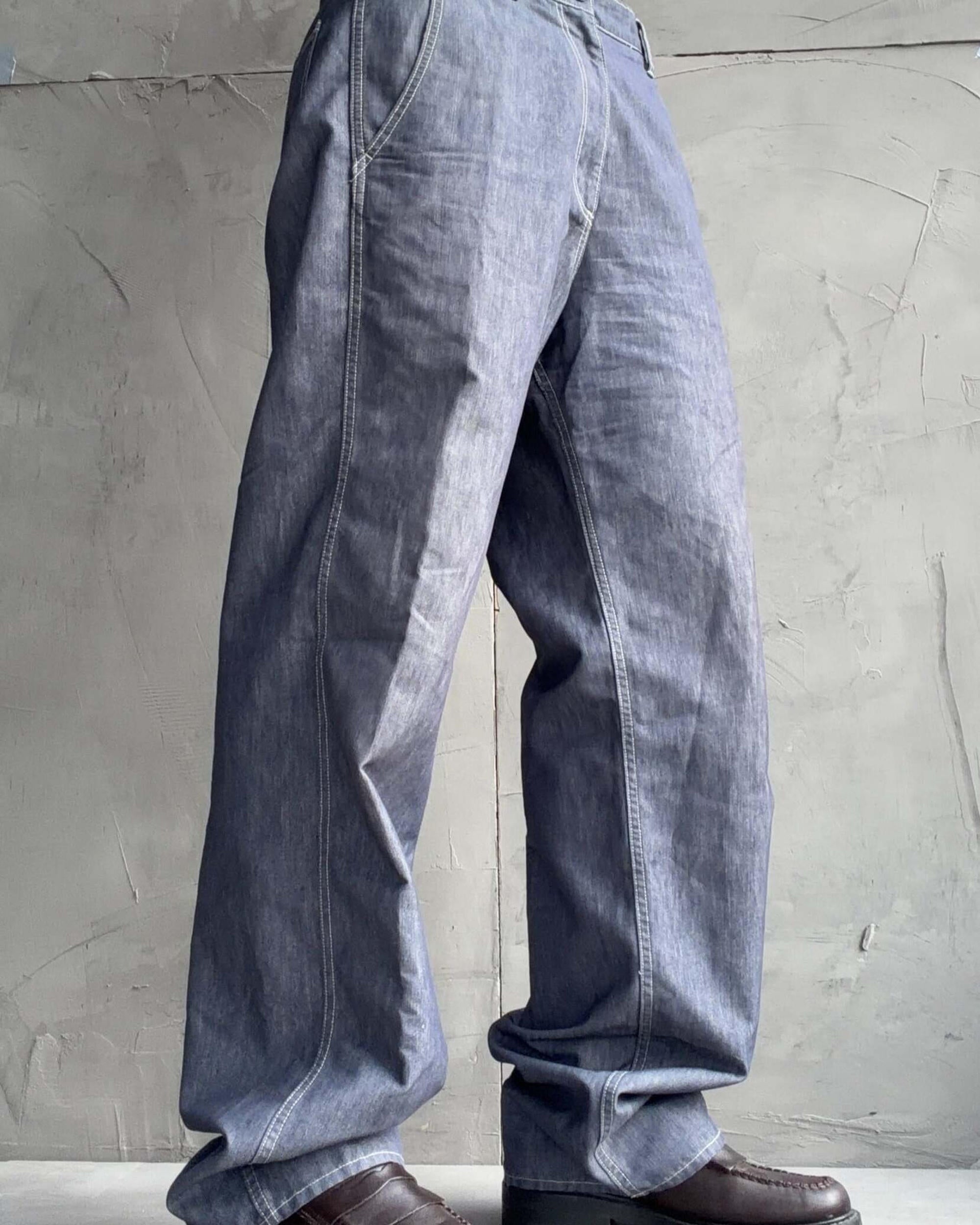Issey Miyake AW2003 Wide Leg Chambray Denim Trousers – W33–34-on a concrete background
