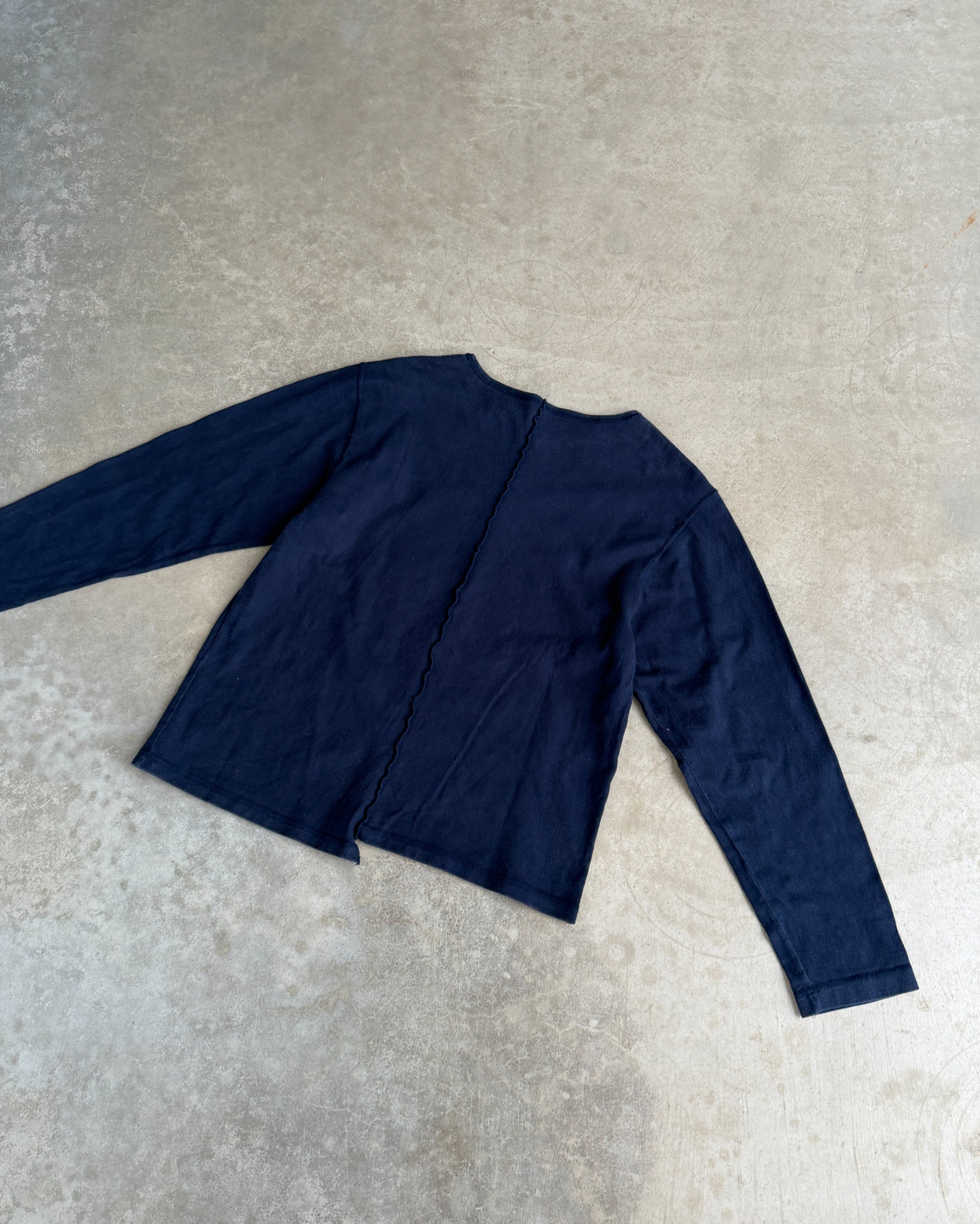 Hai Sporting Gear Blue Top – S-on a concrete background