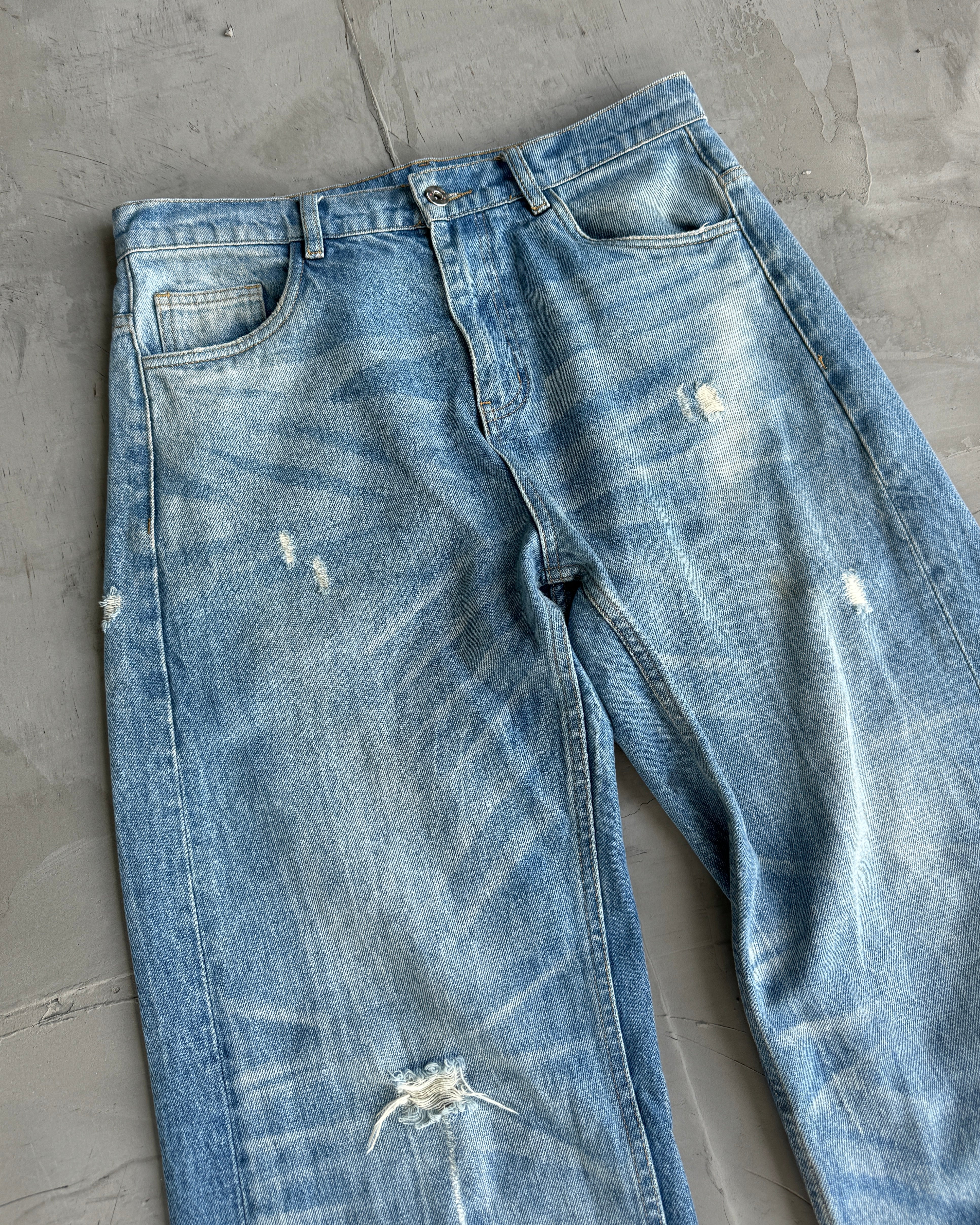 SIMPLE PROJECT WASHED DISTRESSED WIDE LEG BLUE JEANS - W32"