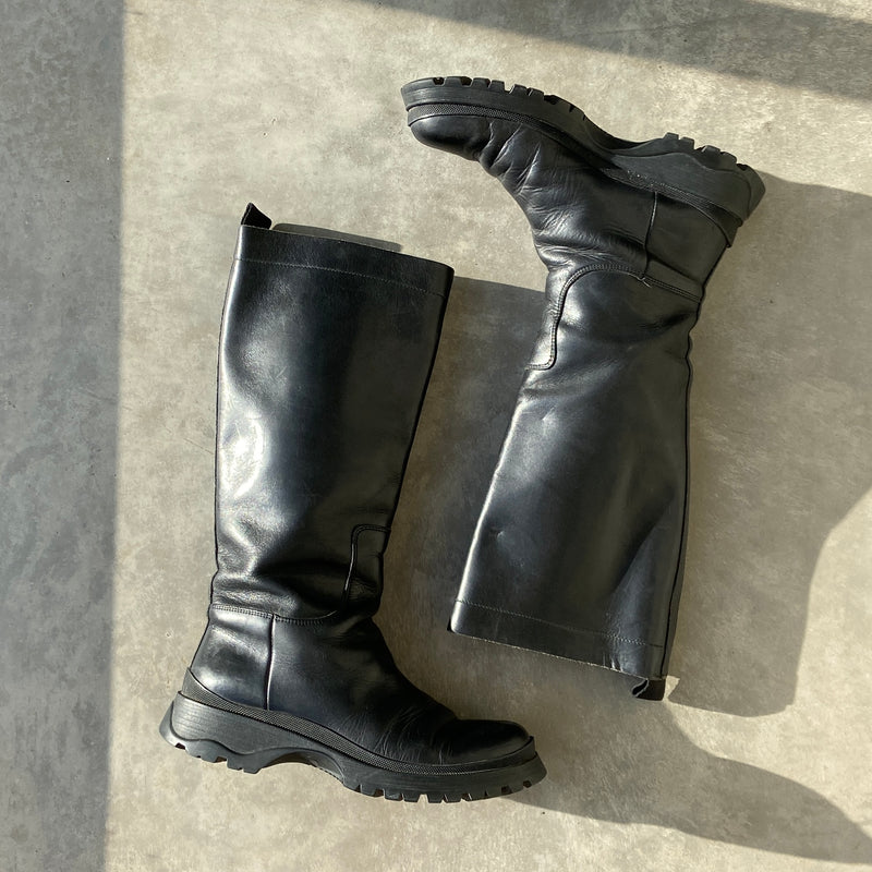 FW03 PRADA COMBAT LUG-SOLE BIKER BOOTS - UK 4