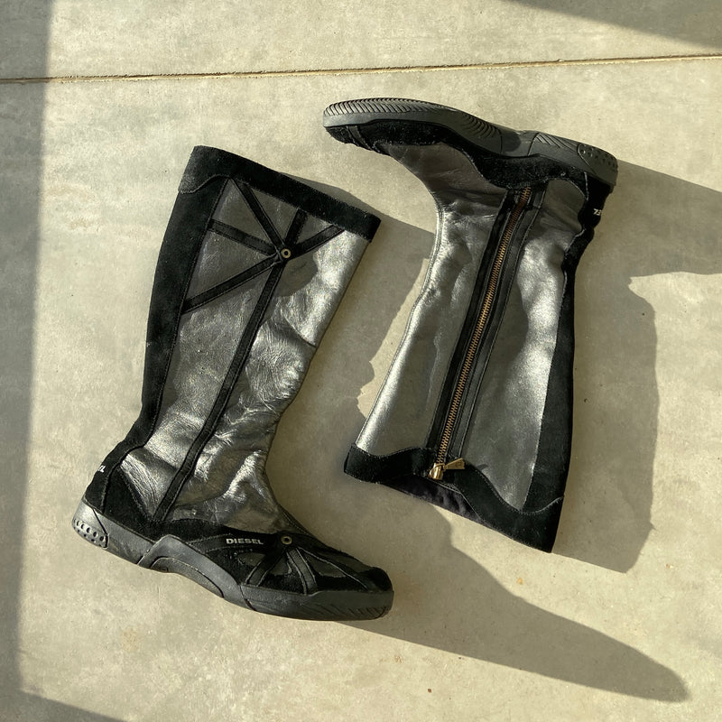 00'S DIESEL SILVER LEATHER BOOTS - EU 39