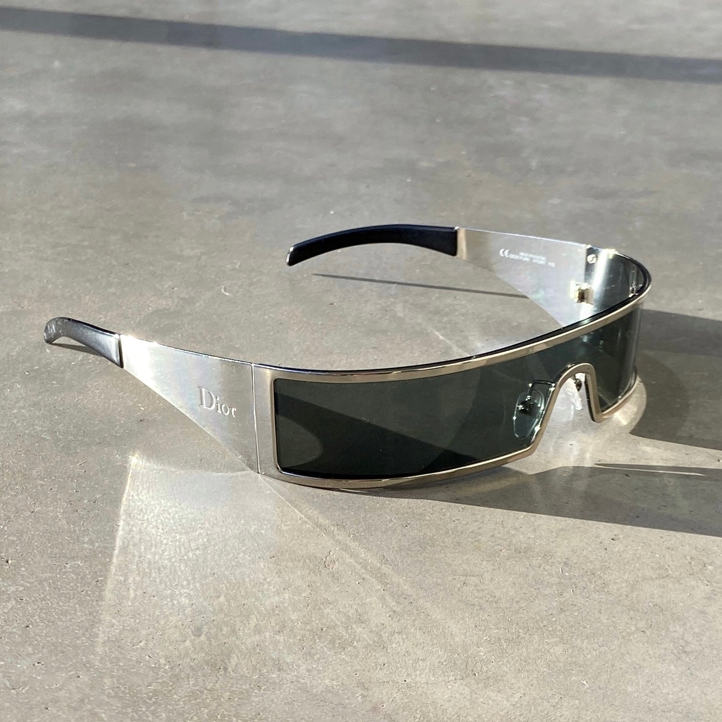 SS03 DIOR PUNK CHROME SUNGLASSES