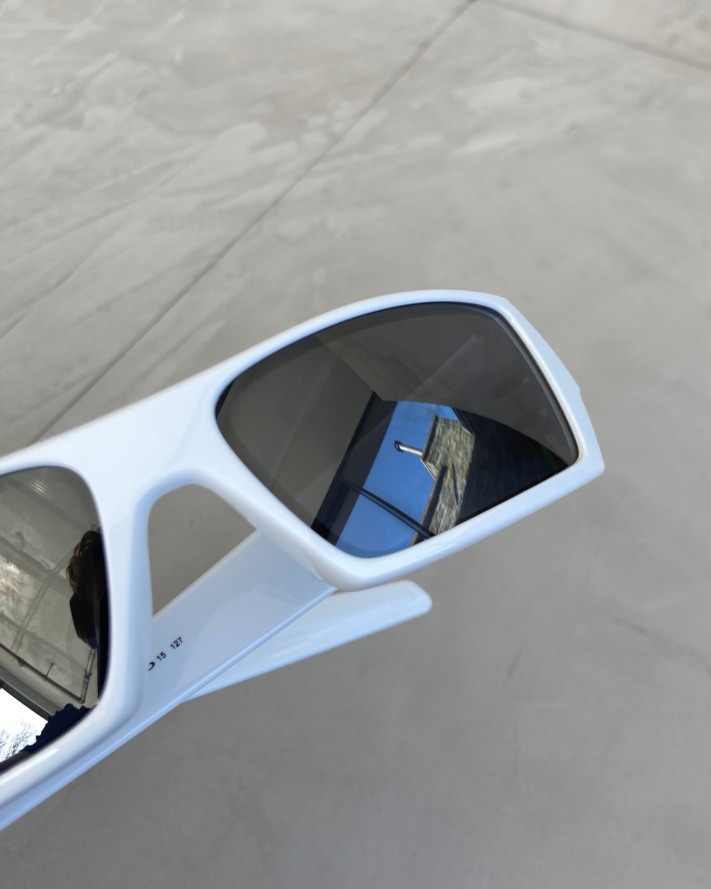 OAKLEY 90'S GASCAN SPORT WHITE SUNGLASSES