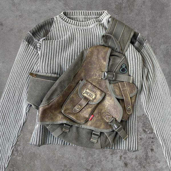 DIESEL 2000'S UTILITY SLING BAG