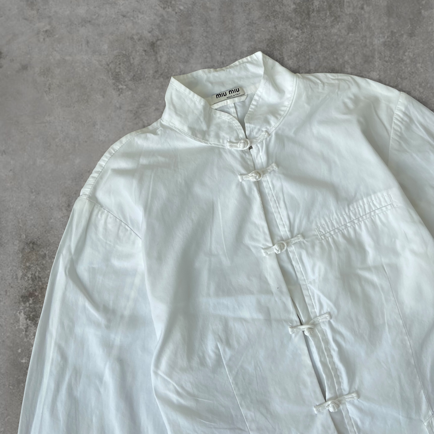 MIU MIU WHITE BUTTON UP SHIRT - S