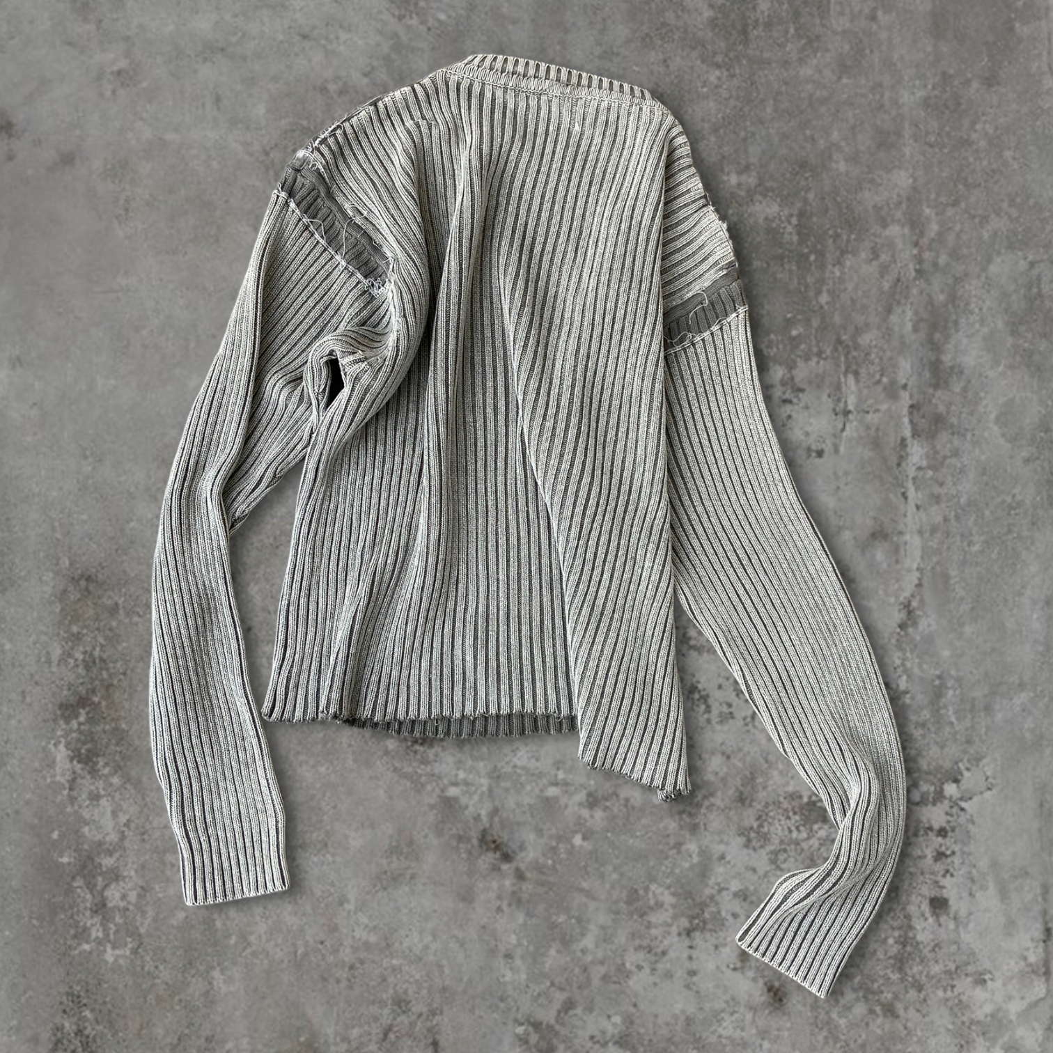 DOLCE AND GABBANA D&G DISTRESSED RIBBED KNIT SWEATSHIRT - M