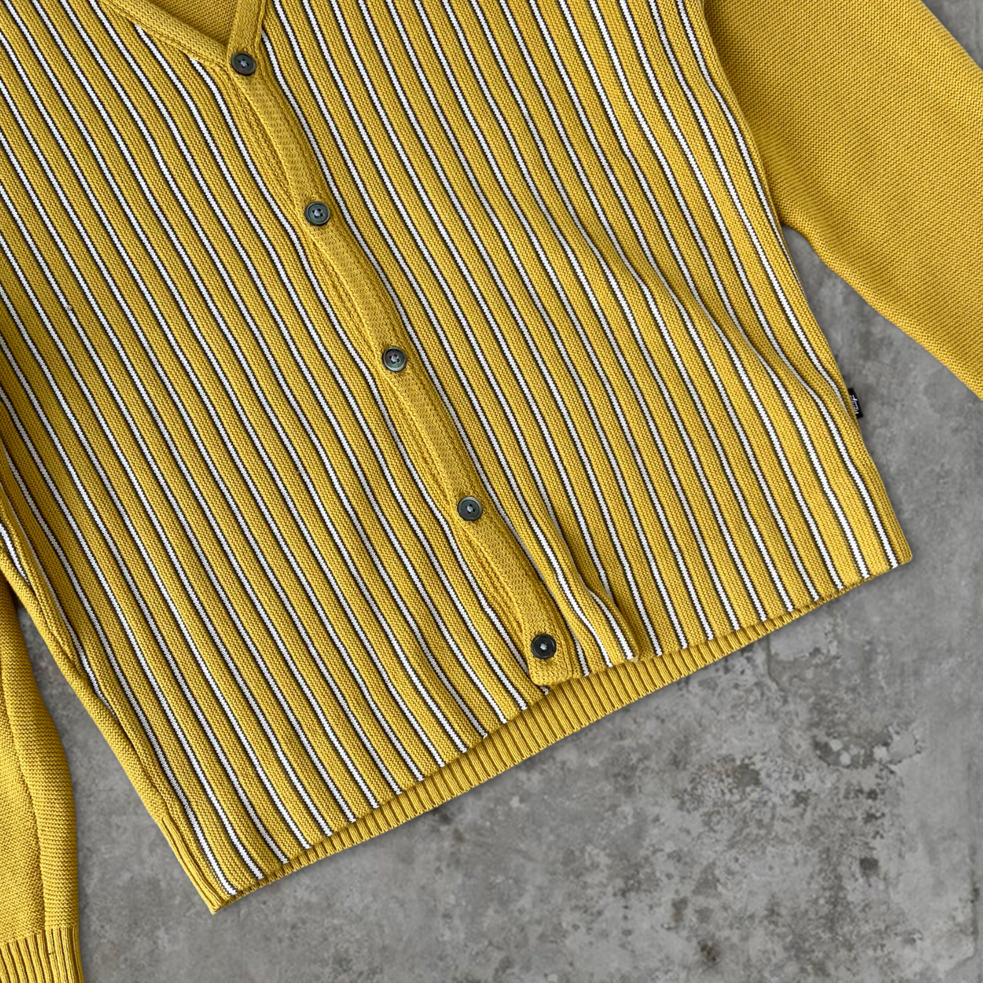 STUSSY STRIPED CARDIGAN - L