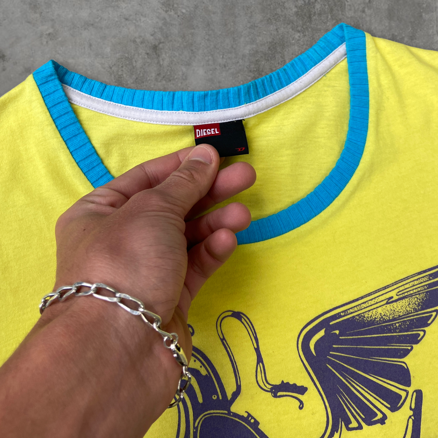 DIESEL GRAPHIC TEE - S