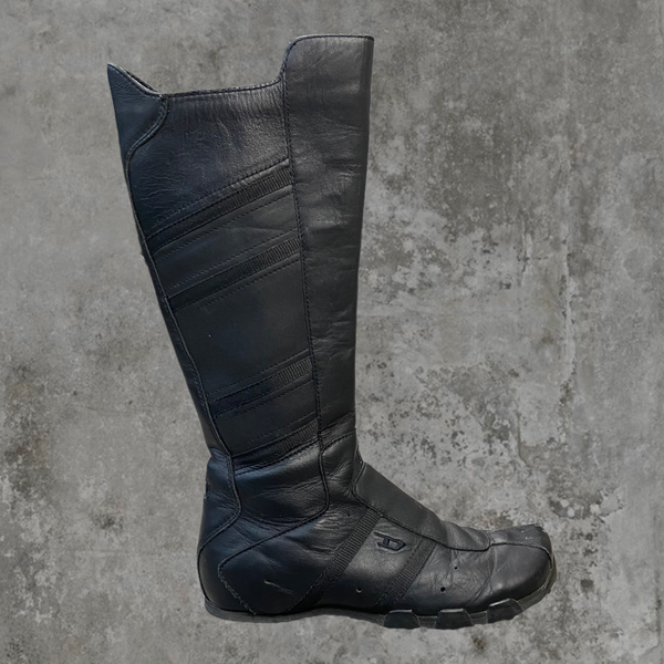 DIESEL LEATHER BOOTS - EU 36