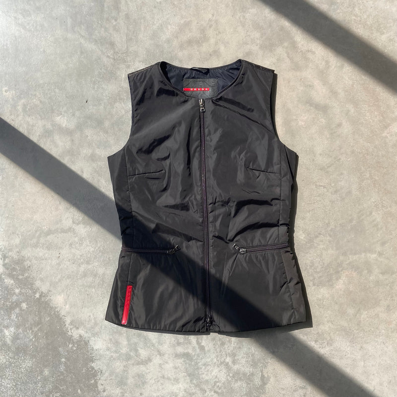 PRADA LINEAR ROSSA SPORT NYLON SLEEVELESS JACKET - 1999