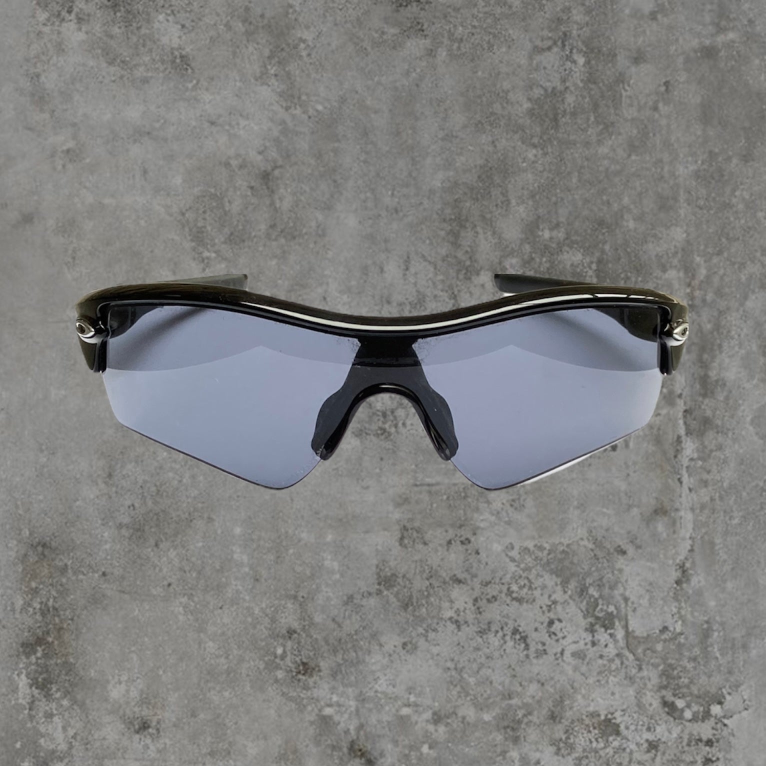 OAKLEY BLACK VISOR RIMLESS SUNGLASSES